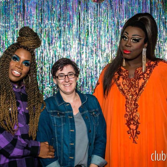 Meet your Posher, Ruth - Picture 1 of 1